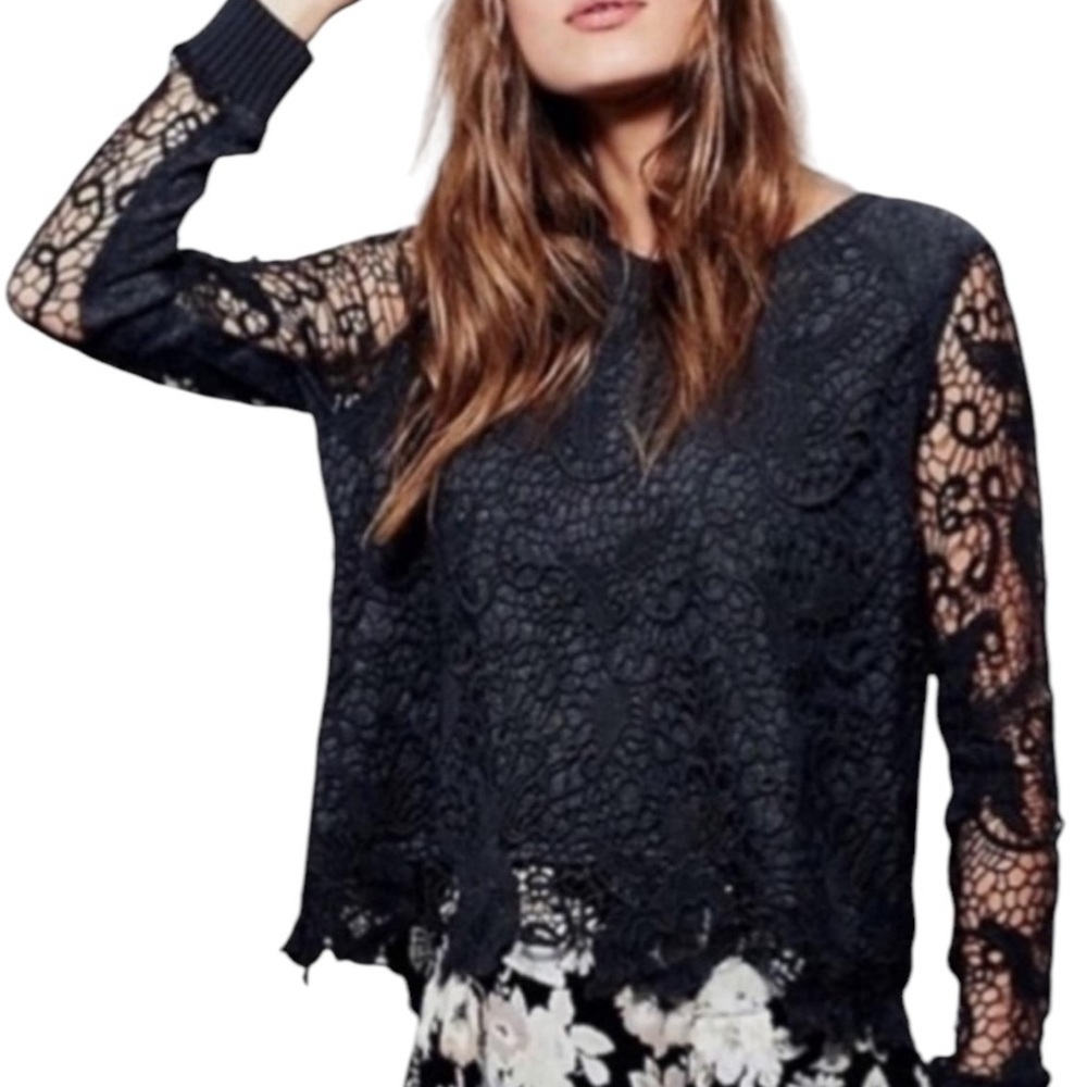 Free People Pretty Rad Sweater Graphite Black Round Neck Crochet Lace Goth Med - Picture 3 of 15